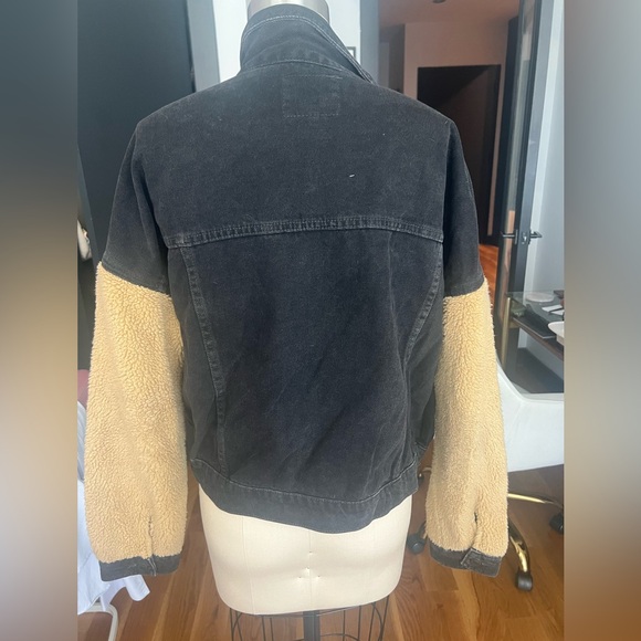 Zara denim jacket with shearling sleeves size S - Picture 6 of 6